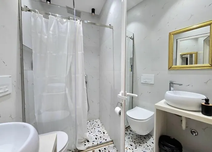 Central City Apartments Apartman Tirana